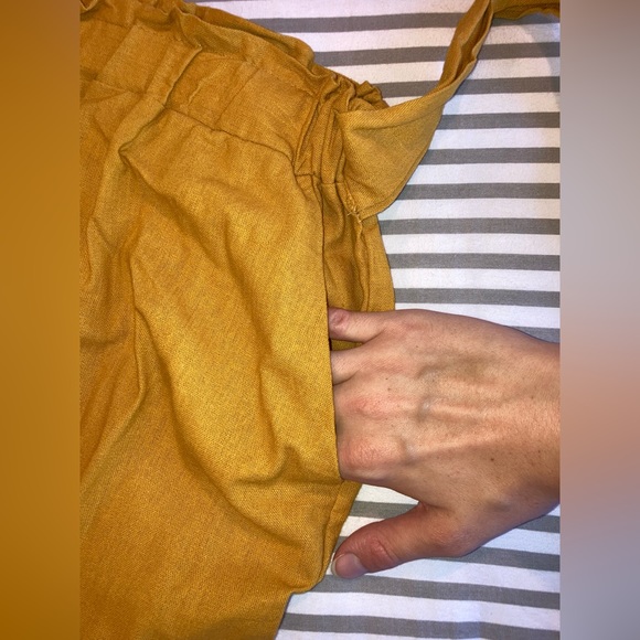 ✨3/15 Arabella Mustard Yellow paper sack skirt size small - Picture 7 of 12